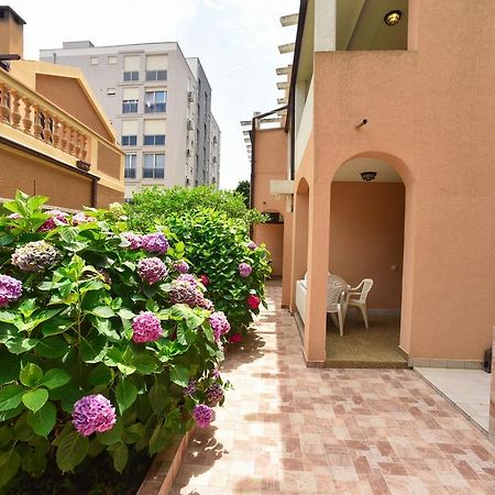 Mg Apartments And Rooms Budva Exterior photo