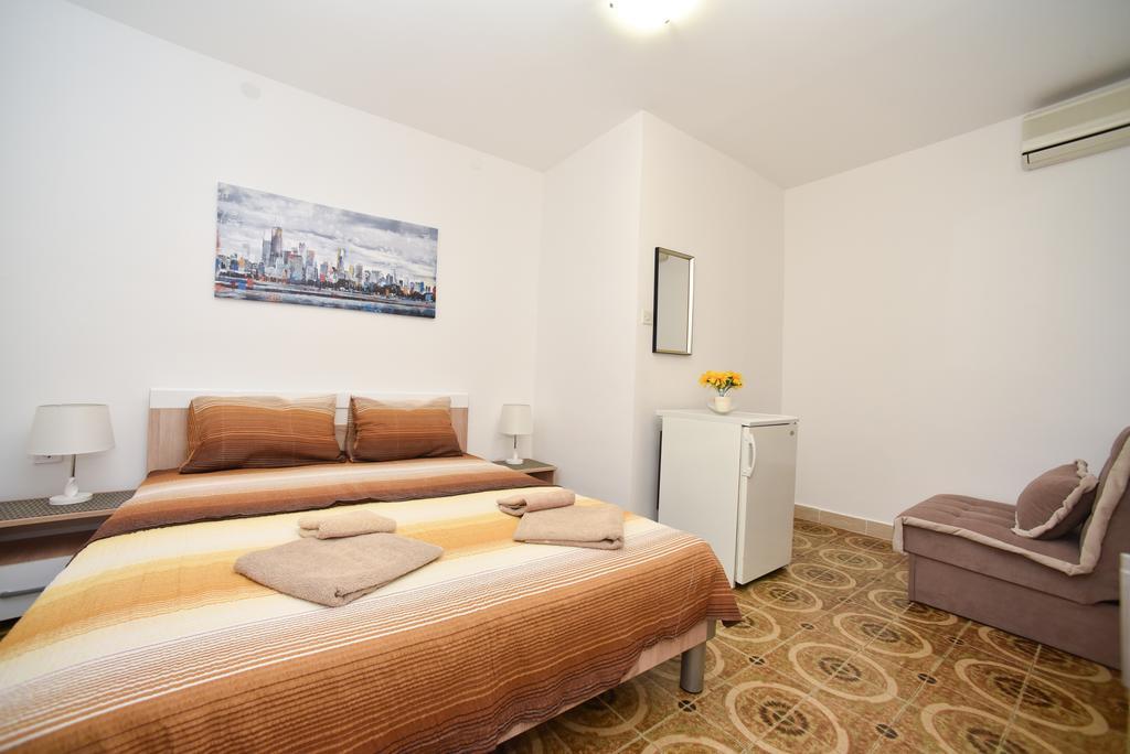 Mg Apartments And Rooms Budva Exterior photo