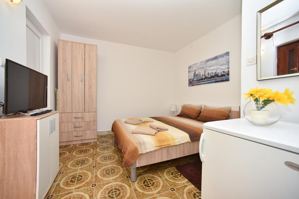 Mg Apartments And Rooms Budva Exterior photo
